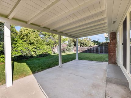 6713 Silverthorne Cir, Sacramento, CA 95842 Photo