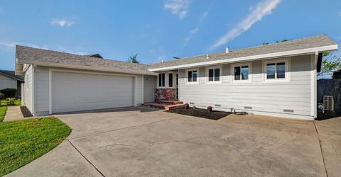 6713 Silverthorne Cir, Sacramento, CA 95842 Photo