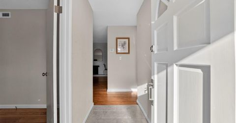 6713 Silverthorne Cir, Sacramento, CA 95842 Photo