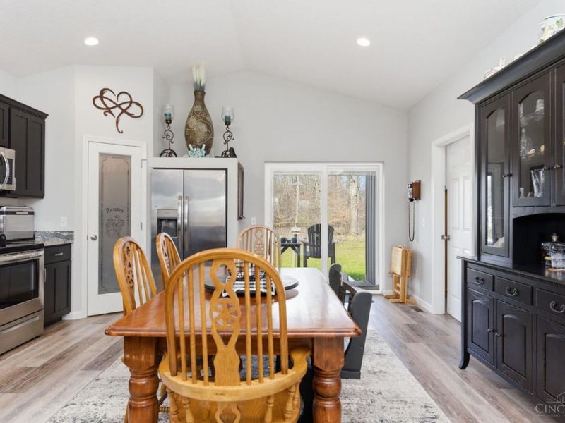 174 Black Hawk Drive, Franklin Twp, OH 45171 Photo 11