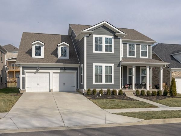 1218 Pebble Run Rd , Hendersonville, TN 37075