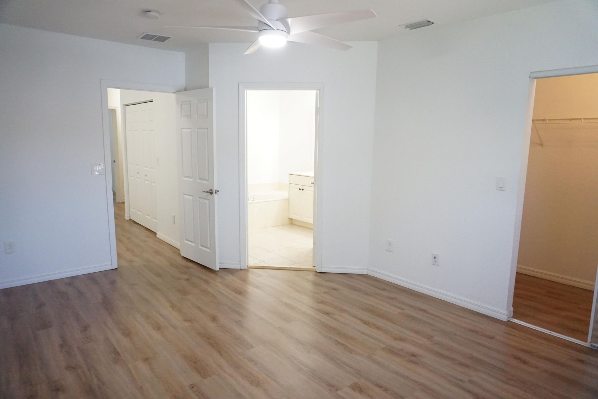 1946 Gardenia Court, Riviera Beach, FL 33404 Photo