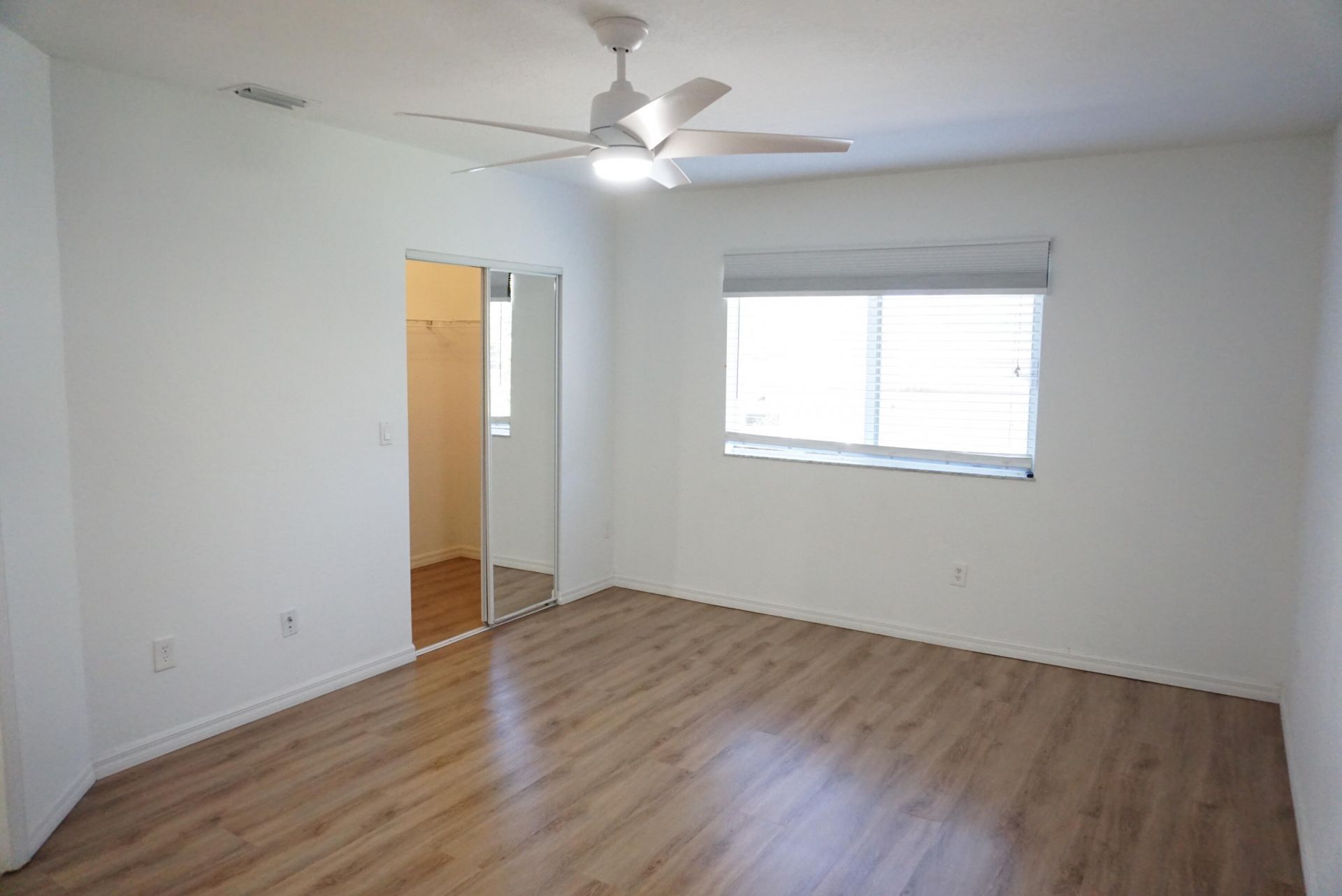 1946 Gardenia Court, Riviera Beach, FL 33404 Photo