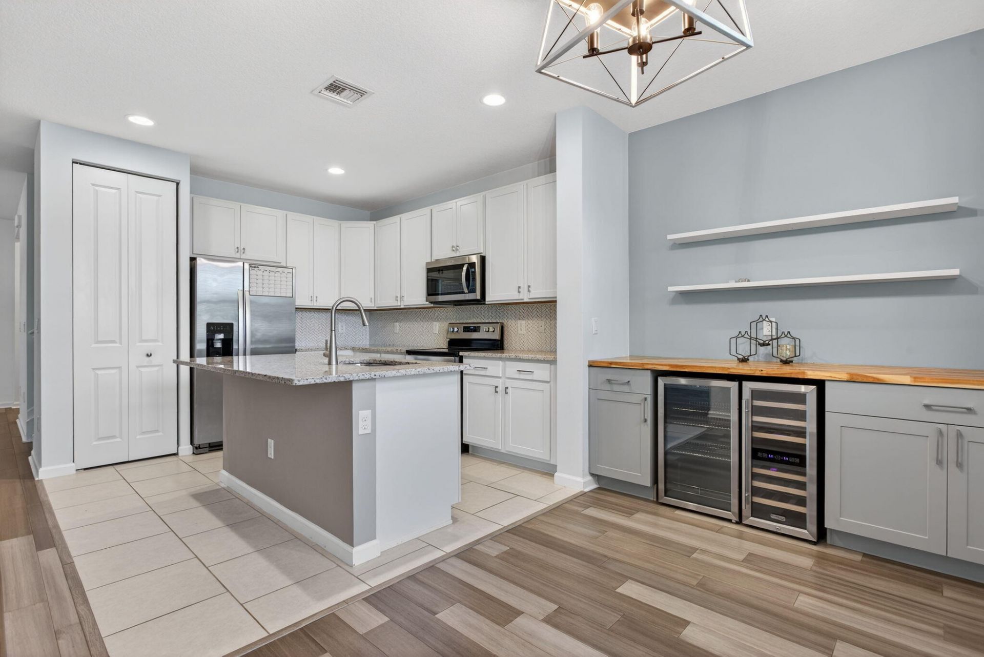 325 NW 33rd Lane, Pompano Beach, FL 33069 Photo