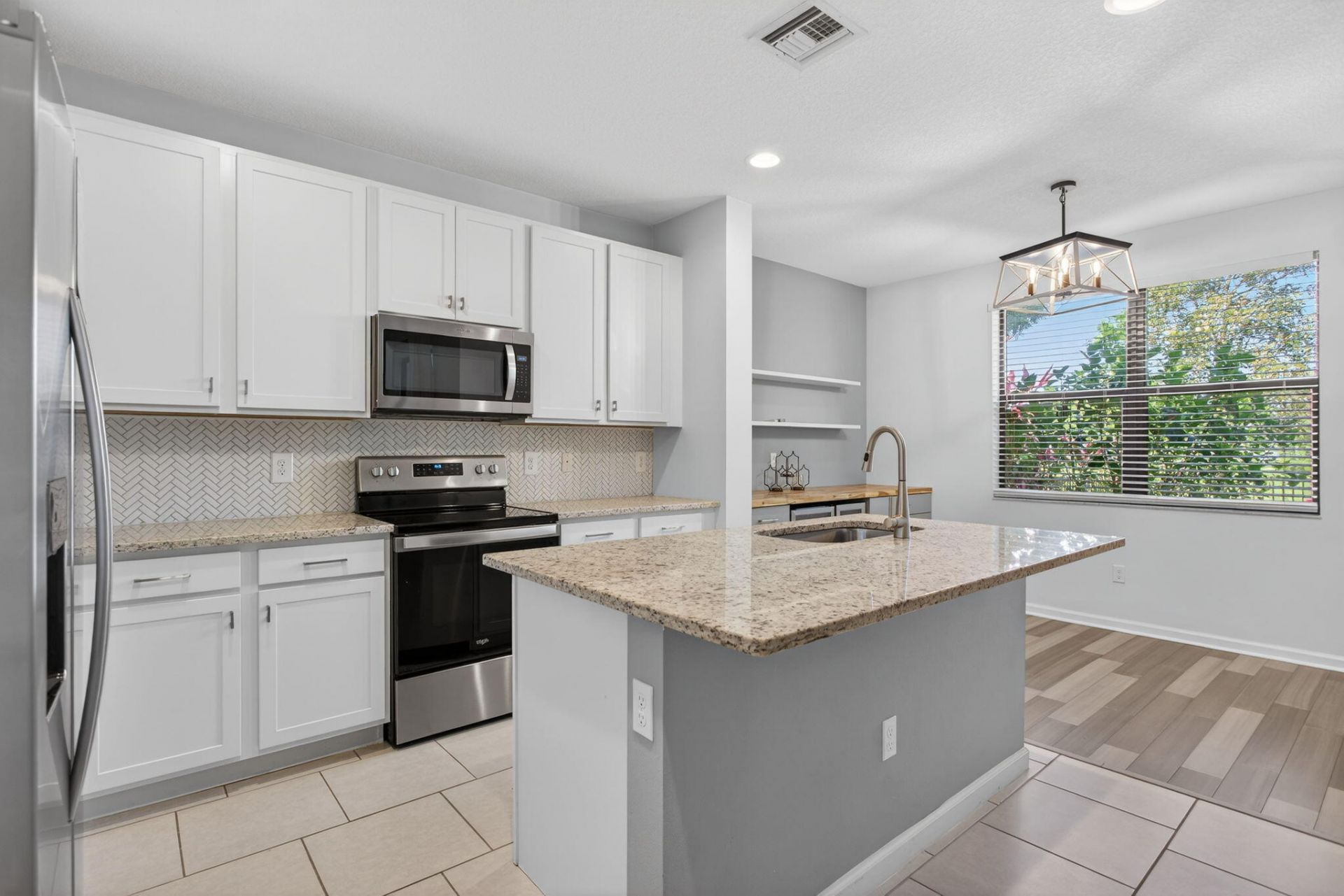 325 NW 33rd Lane, Pompano Beach, FL 33069 Photo