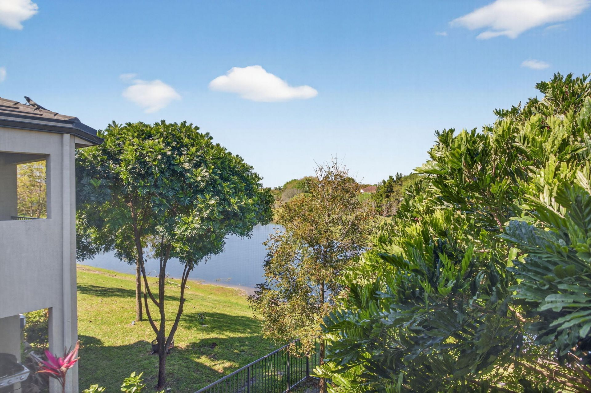 325 NW 33rd Lane, Pompano Beach, FL 33069 Photo