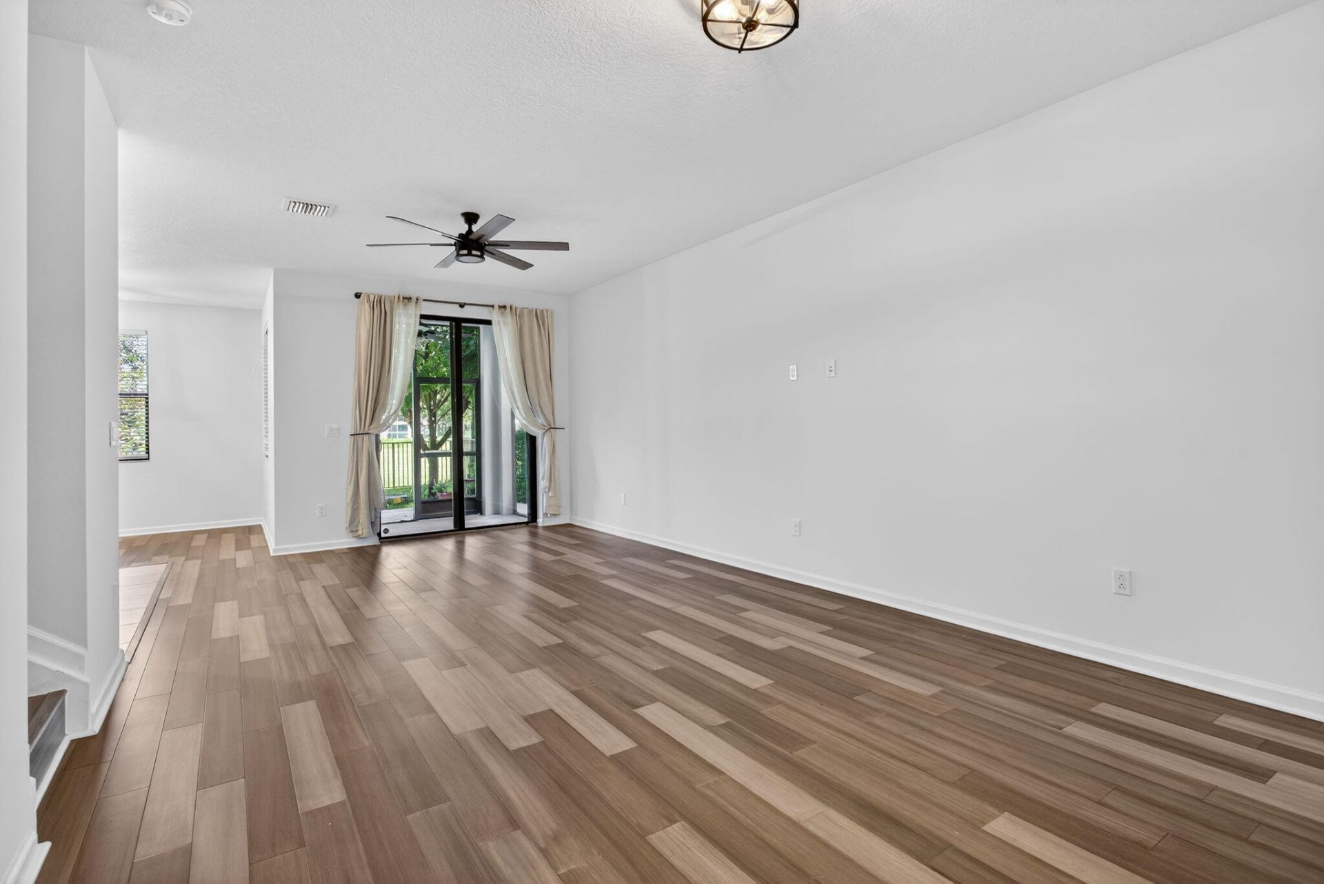 325 NW 33rd Lane, Pompano Beach, FL 33069 Photo