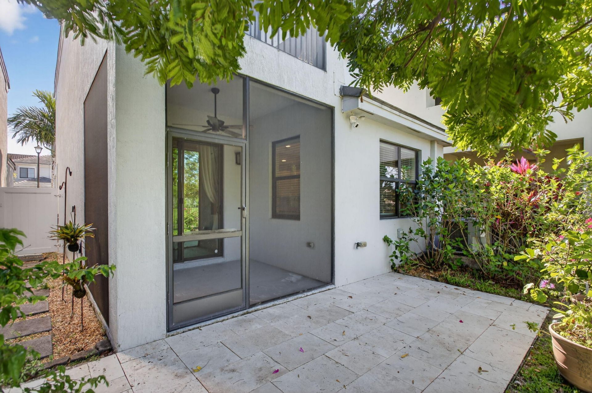 325 NW 33rd Lane, Pompano Beach, FL 33069 Photo