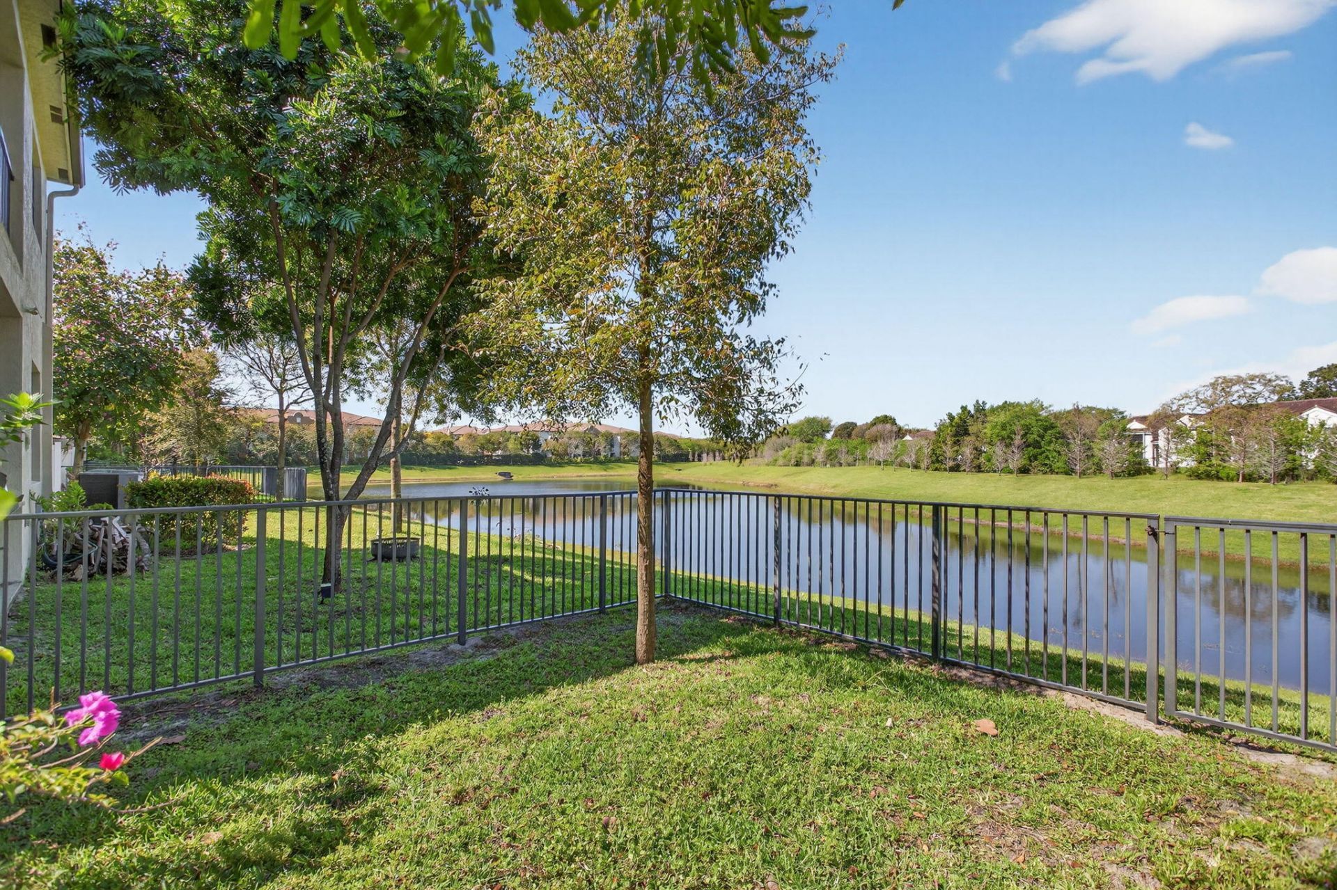 325 NW 33rd Lane, Pompano Beach, FL 33069 Photo