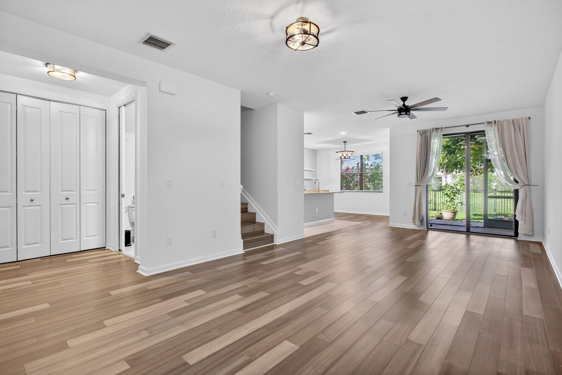 325 NW 33rd Lane, Pompano Beach, FL 33069 Photo