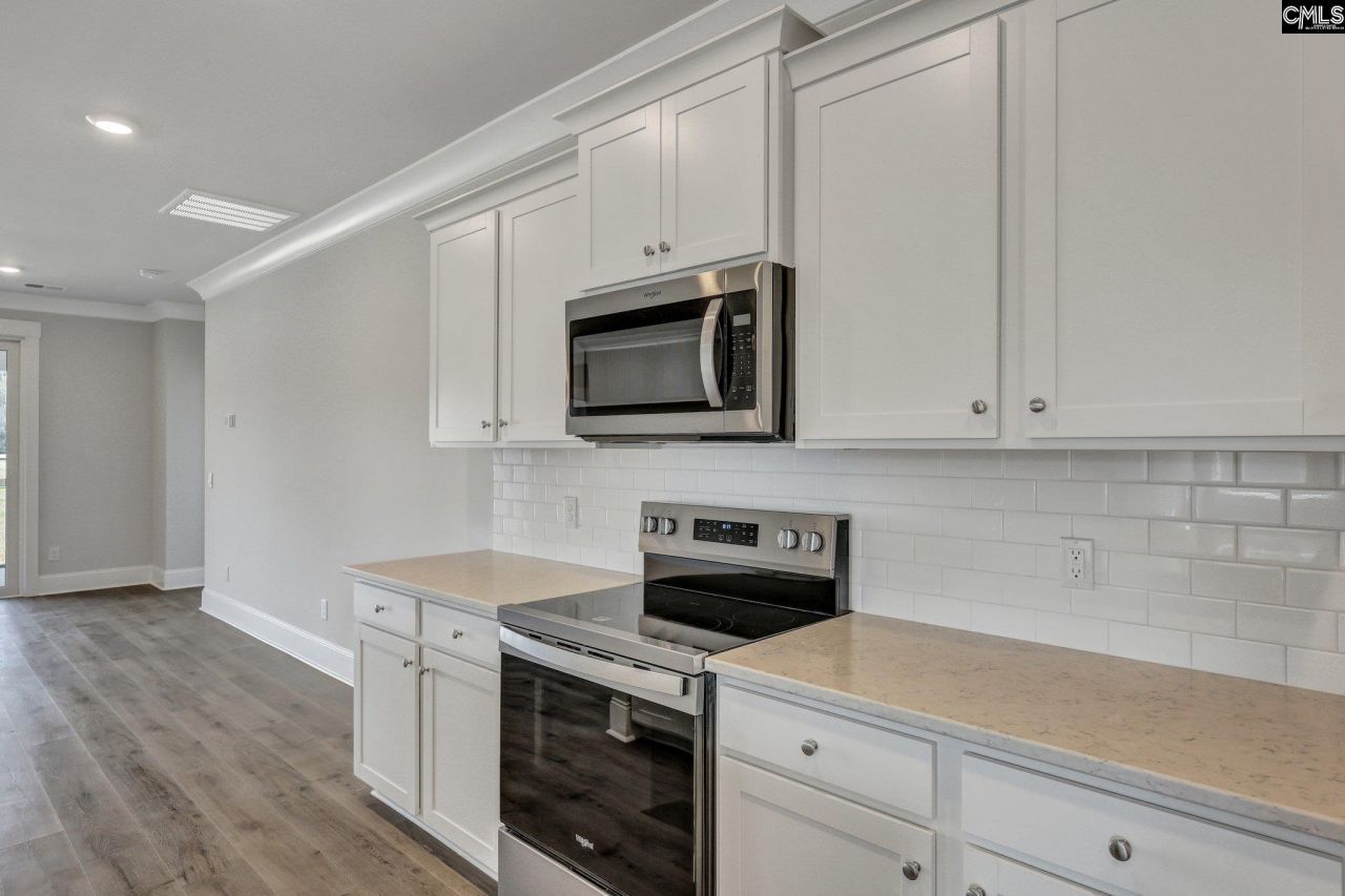 324 Still Shores Drive Photo 5