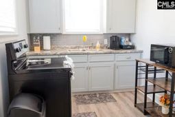 1507 State Street photo 4