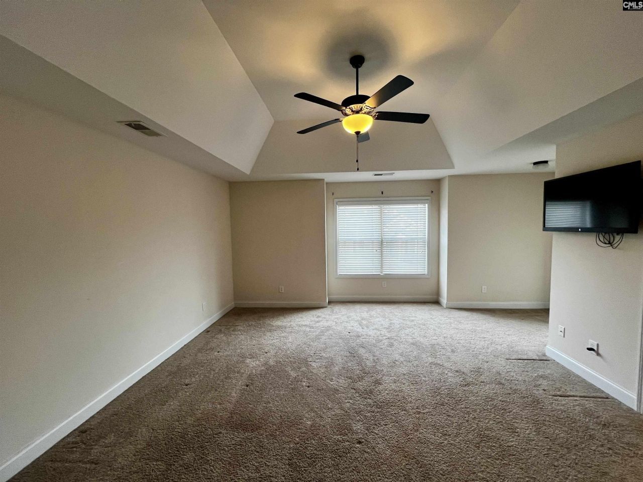 130 Flutter Drive  Photo 9