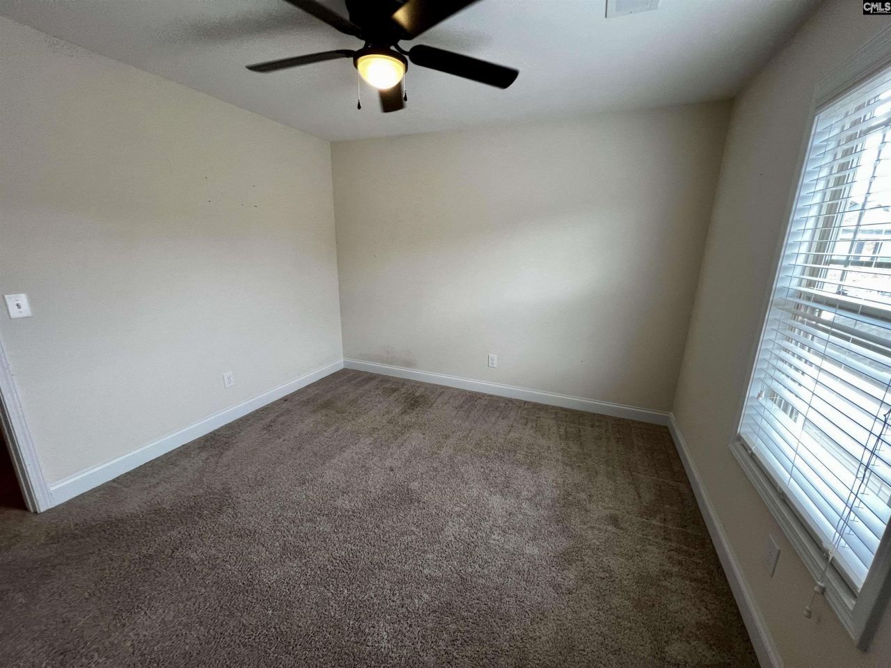 130 Flutter Drive  Photo 13