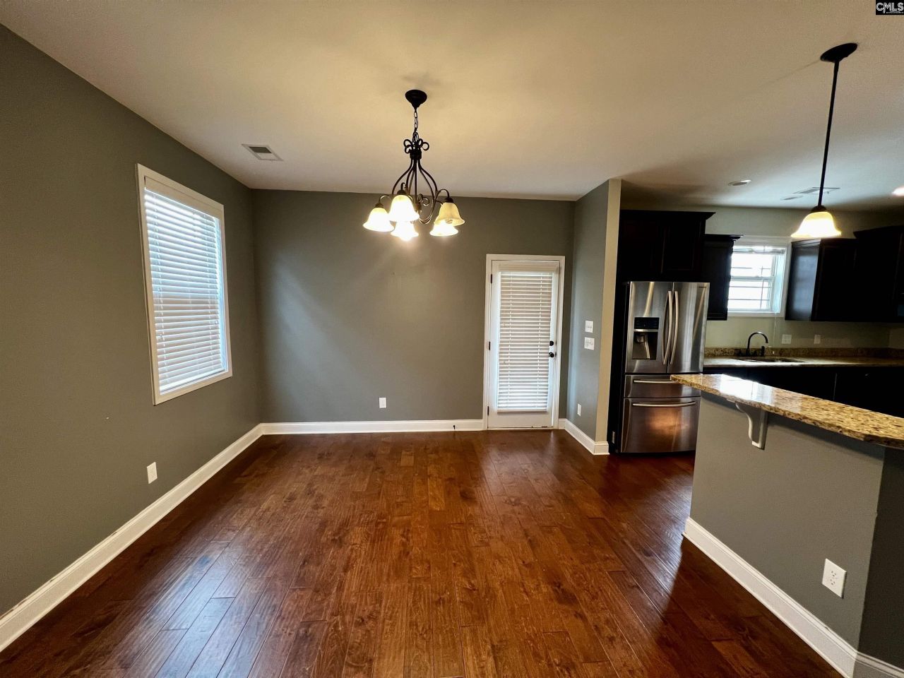 130 Flutter Drive  Photo 4