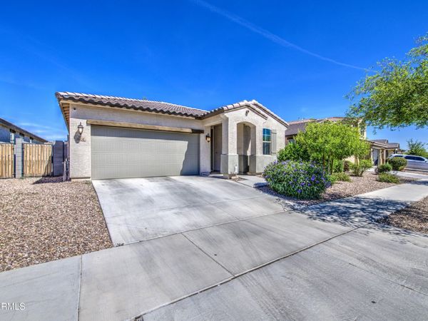 10856 W LUKE Avenue, Phoenix, AZ 85037