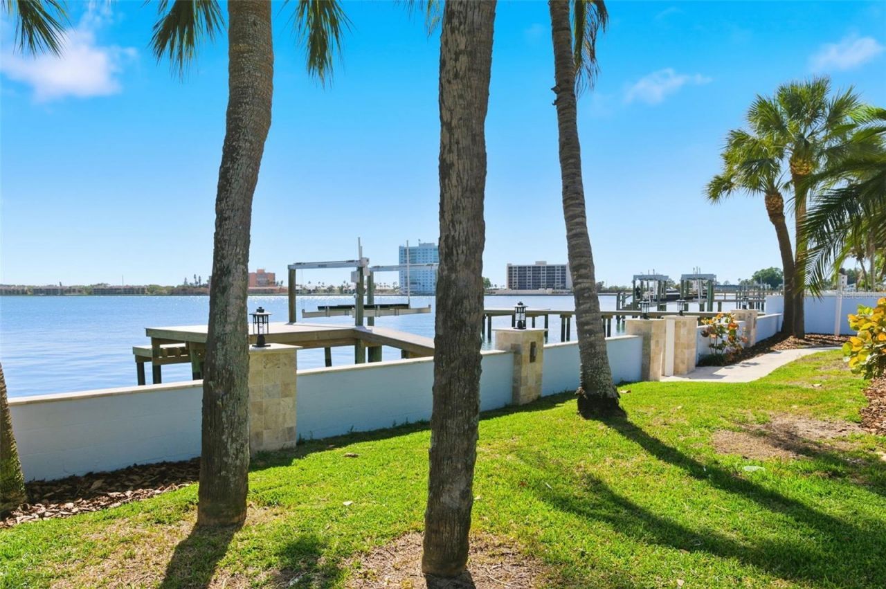 2928 68th Avenue S, Saint Petersburg, FL 33712 Photo