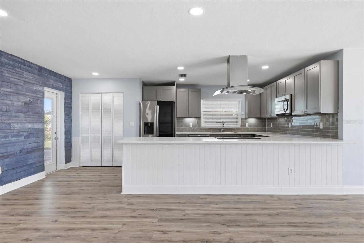 7891 4th Avenue S, Saint Petersburg, FL 33707 Photo