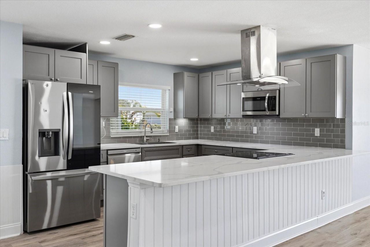 7891 4th Avenue S, Saint Petersburg, FL 33707 Photo