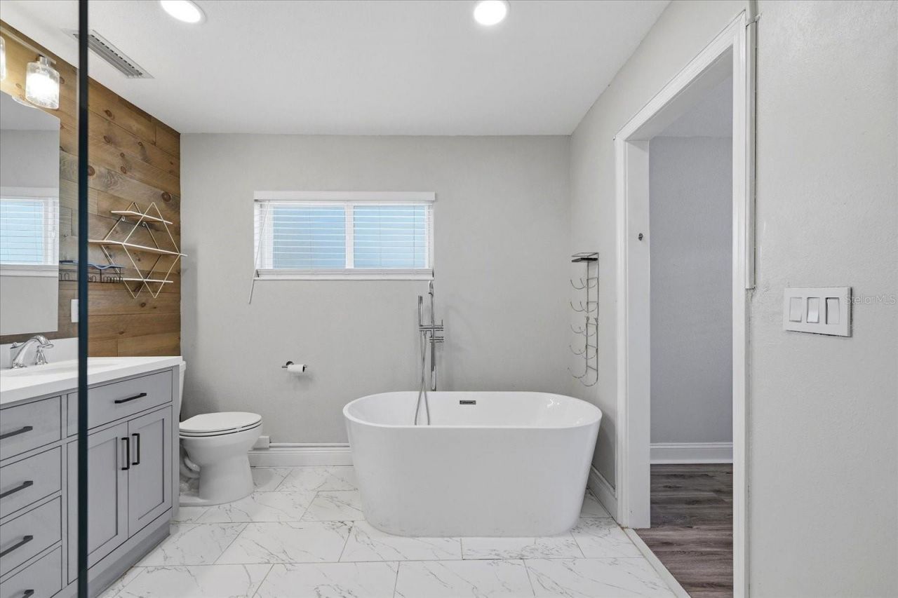 7891 4th Avenue S, Saint Petersburg, FL 33707 Photo