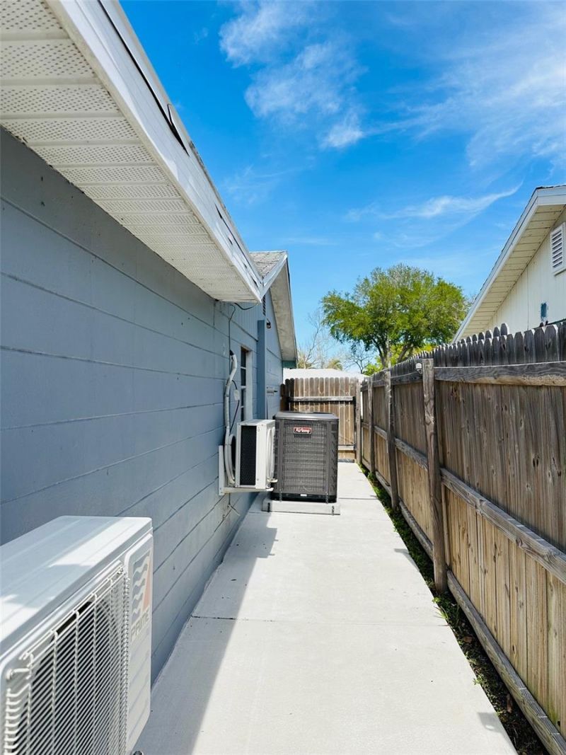 6310 Westport Drive, Port Richey, FL 34668 Photo