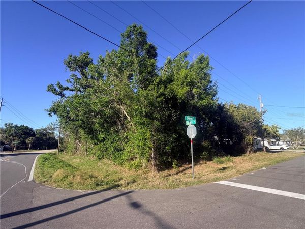 901 OXFORD DRIVE , ENGLEWOOD, FL 34223