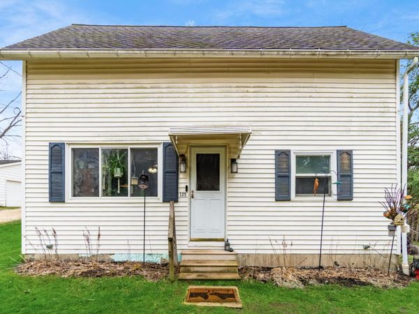 125 Harrison Street , Sunbury, OH 43074