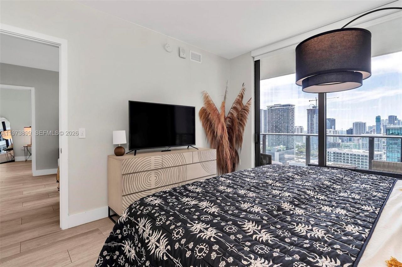 121 NE 34th St , Unit 2502, Miami, FL 33137 Photo