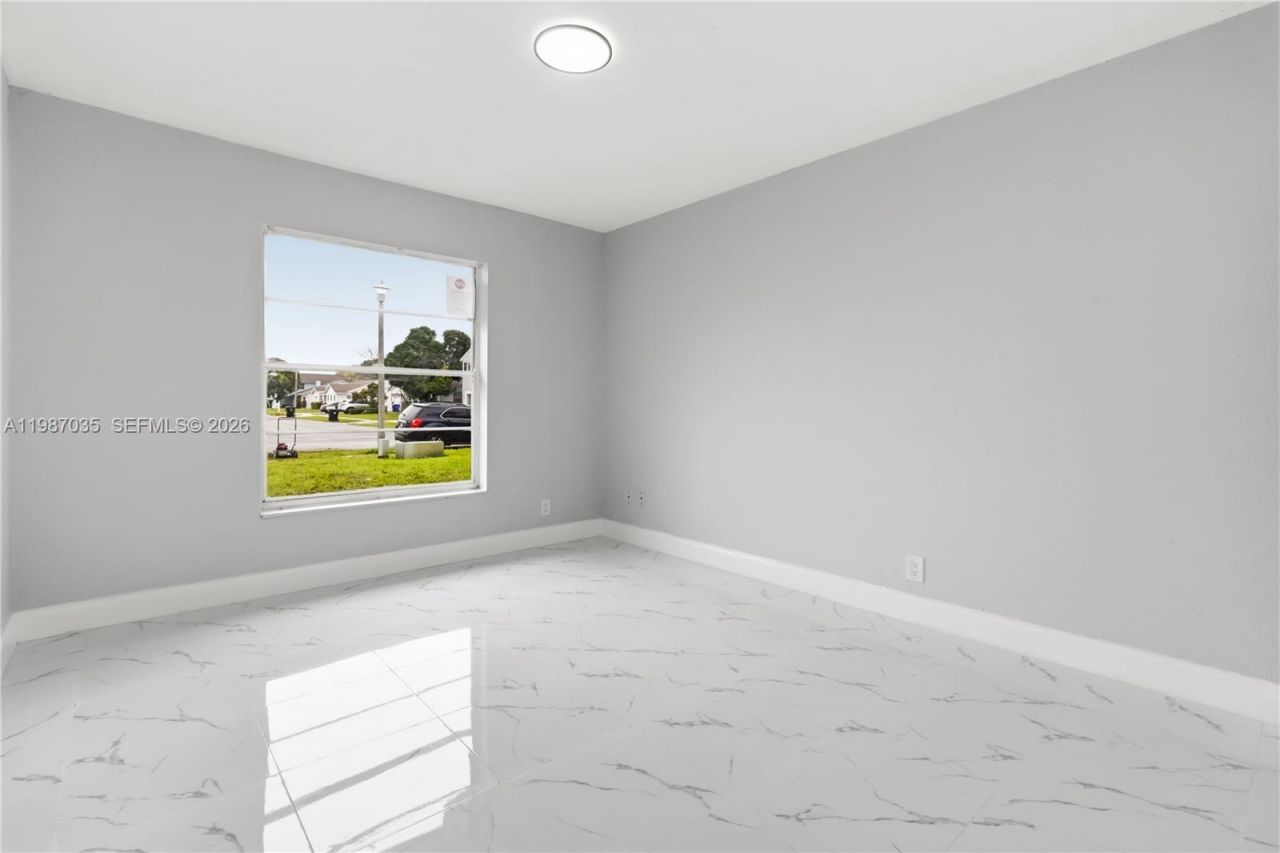 8500 SW 20th St, North Lauderdale, FL 33068 Photo