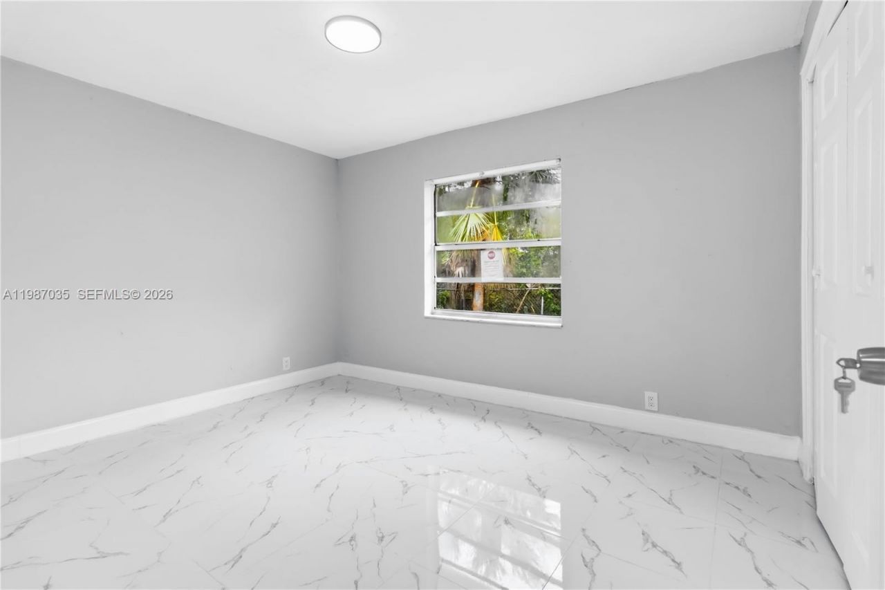 8500 SW 20th St, North Lauderdale, FL 33068 Photo