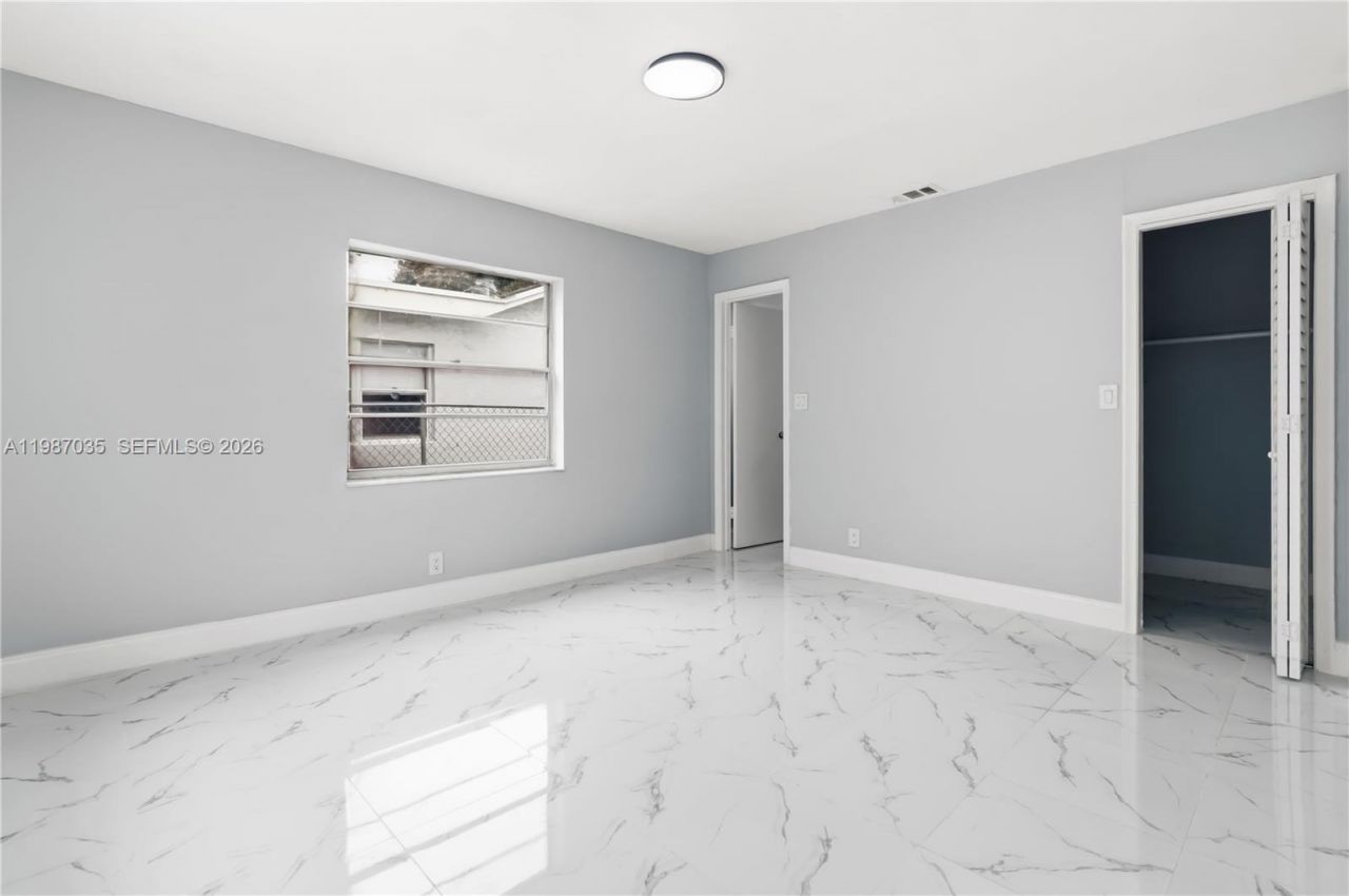 8500 SW 20th St, North Lauderdale, FL 33068 Photo