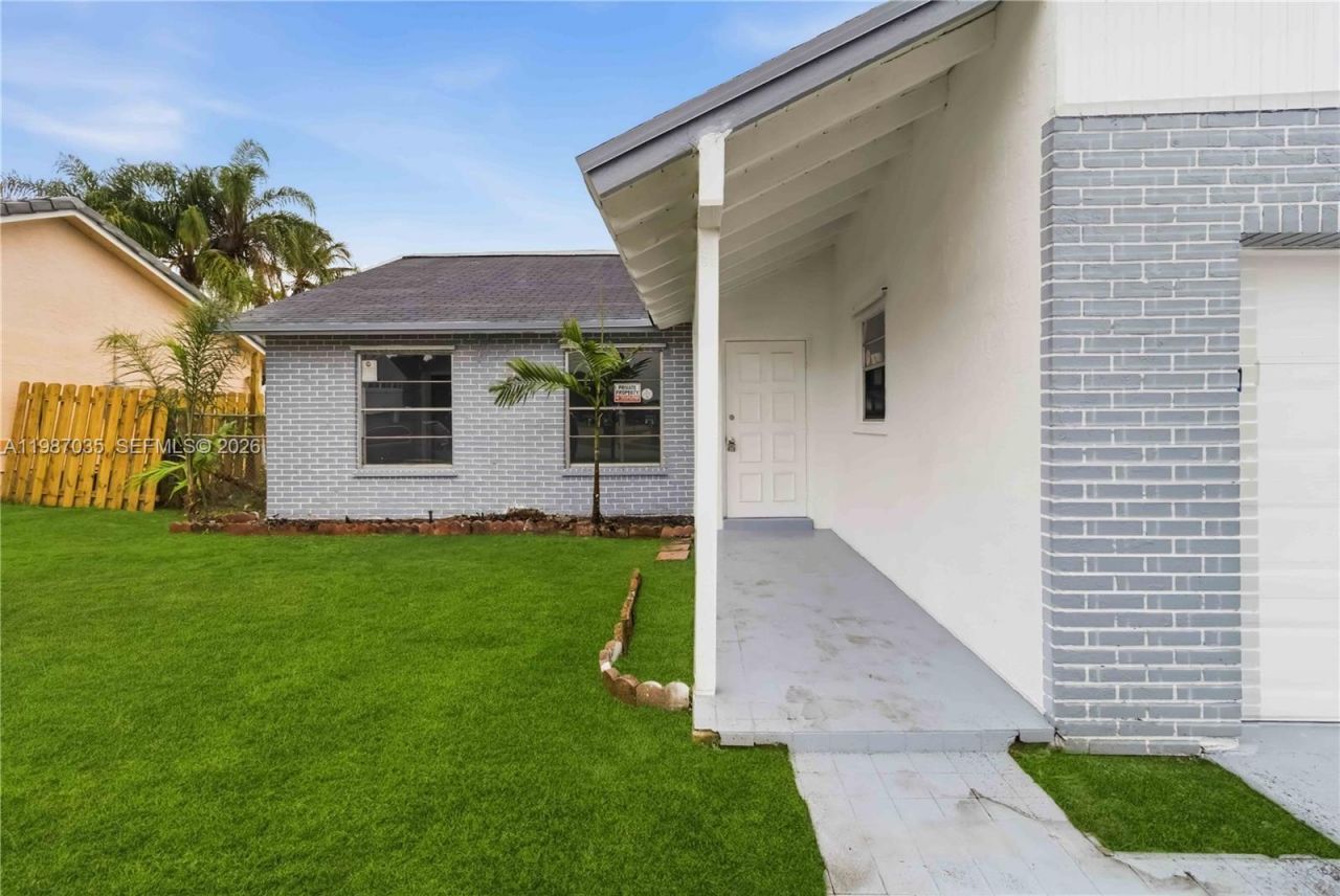 8500 SW 20th St, North Lauderdale, FL 33068 Photo