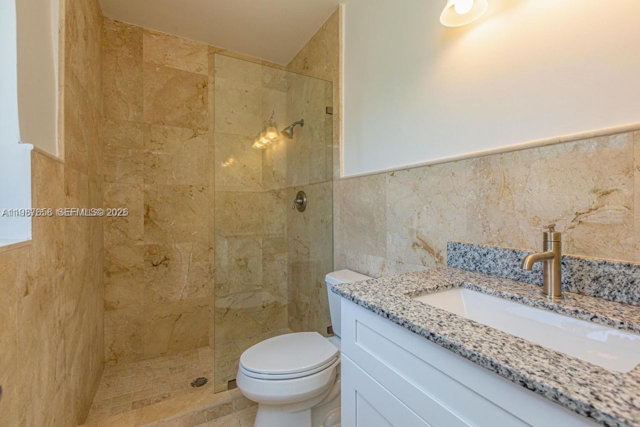 2882 S Le Jeune Rd, Unit 2882, Coral Gables, FL 33134 Photo