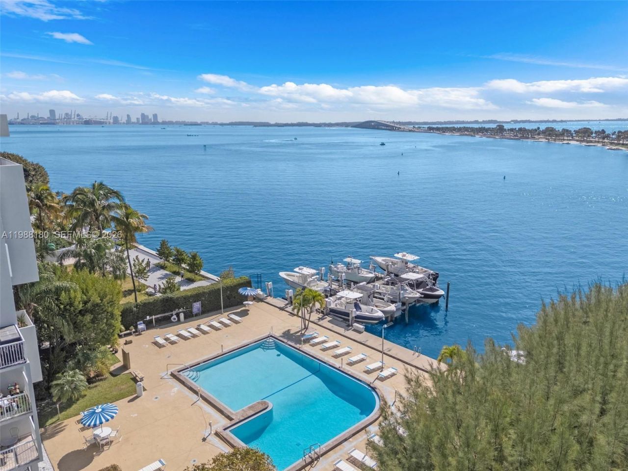 150 SE 25th Rd, Unit 8H, Miami, FL 33129 Photo