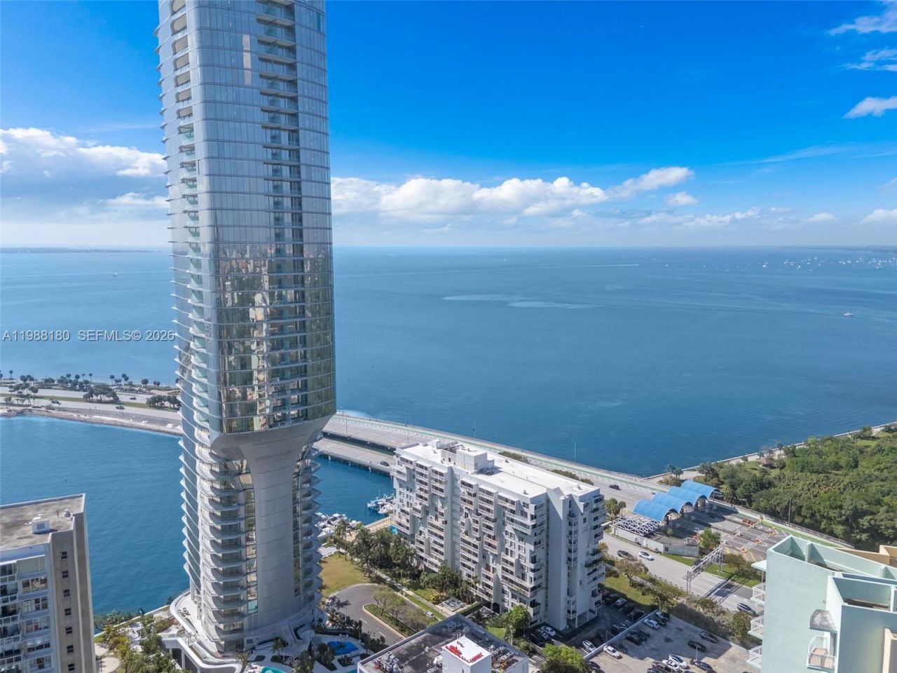 150 SE 25th Rd, Unit 8H, Miami, FL 33129 Photo