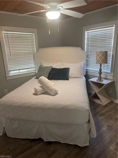 981 8th Ter N, Naples, FL 34102 Photo