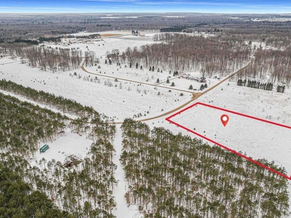 311 Kleehammer Club Drive, Kalkaska, MI 49646