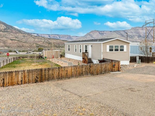 11 Silverton Place, Parachute, CO 81635