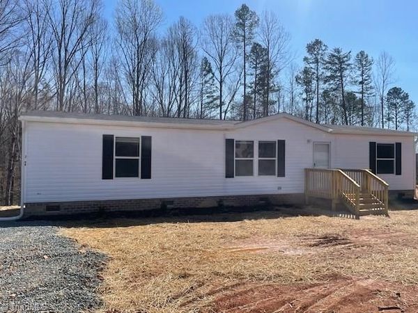 2706 Sowers Road , Linwood, NC 27299