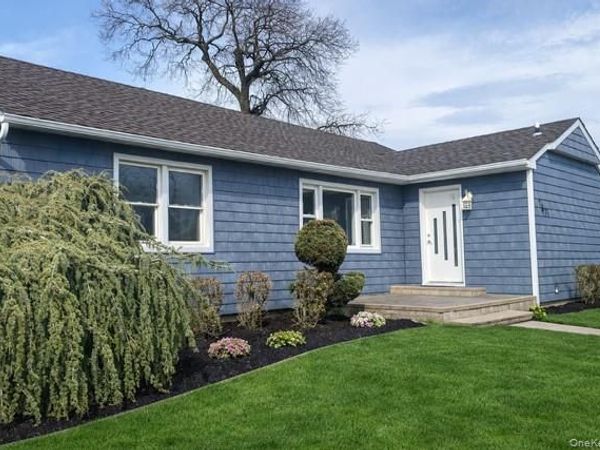 1871 Relyea Drive, North Merrick, NY 11566