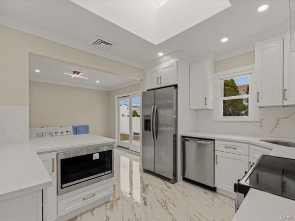 1871 Relyea Drive, North Merrick, NY 11566