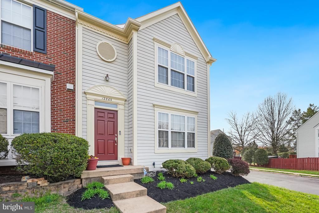 12863 Hunterbrook Drive, Woodbridge, VA 22192 Main Photo