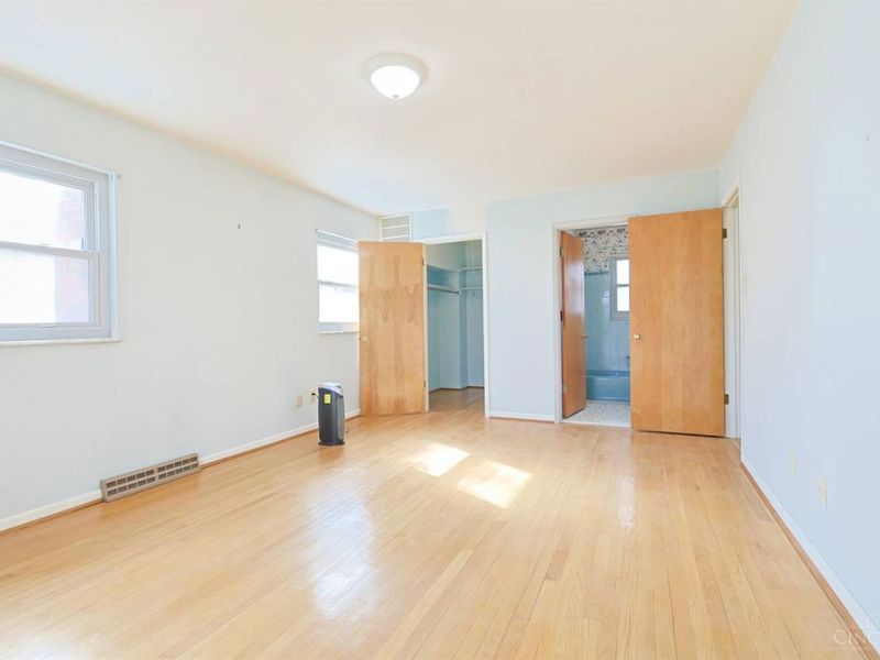 6233 Sharlene Drive, Cincinnati, OH 45248 Photo 24