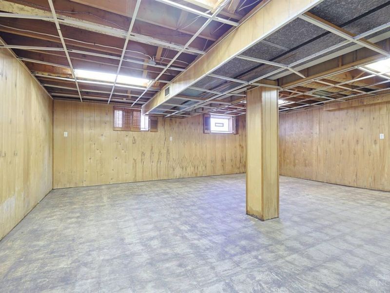 6233 Sharlene Drive, Cincinnati, OH 45248 Photo 35