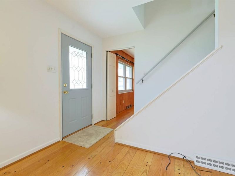 6233 Sharlene Drive, Cincinnati, OH 45248 Photo 5