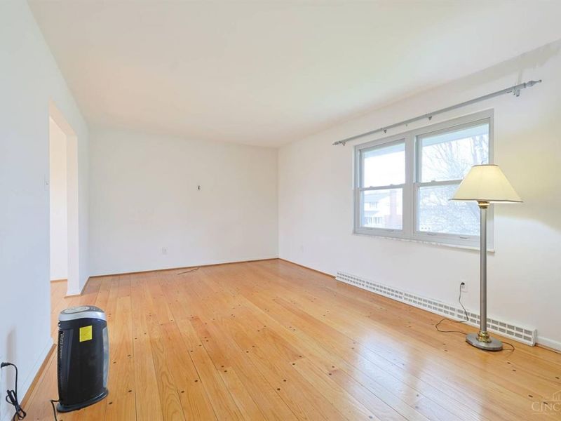 6233 Sharlene Drive, Cincinnati, OH 45248 Photo 7