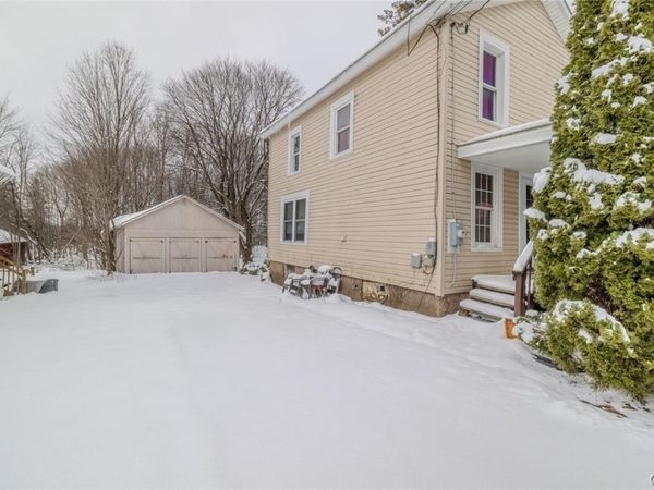 3282 Fulton Avenue, Central Square, NY 13036