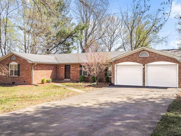 822 Catalina Drive , Bowling Green, KY 42103