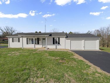2736 Bill Dedmon Road , Bowling Green, KY 42101