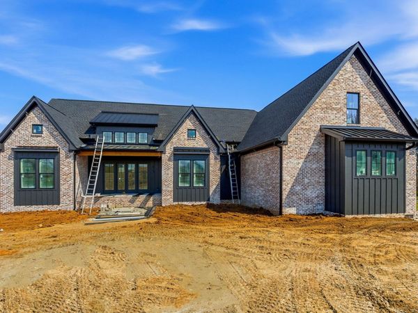 293 Aplin Branch Rd , Cottontown, TN 37048